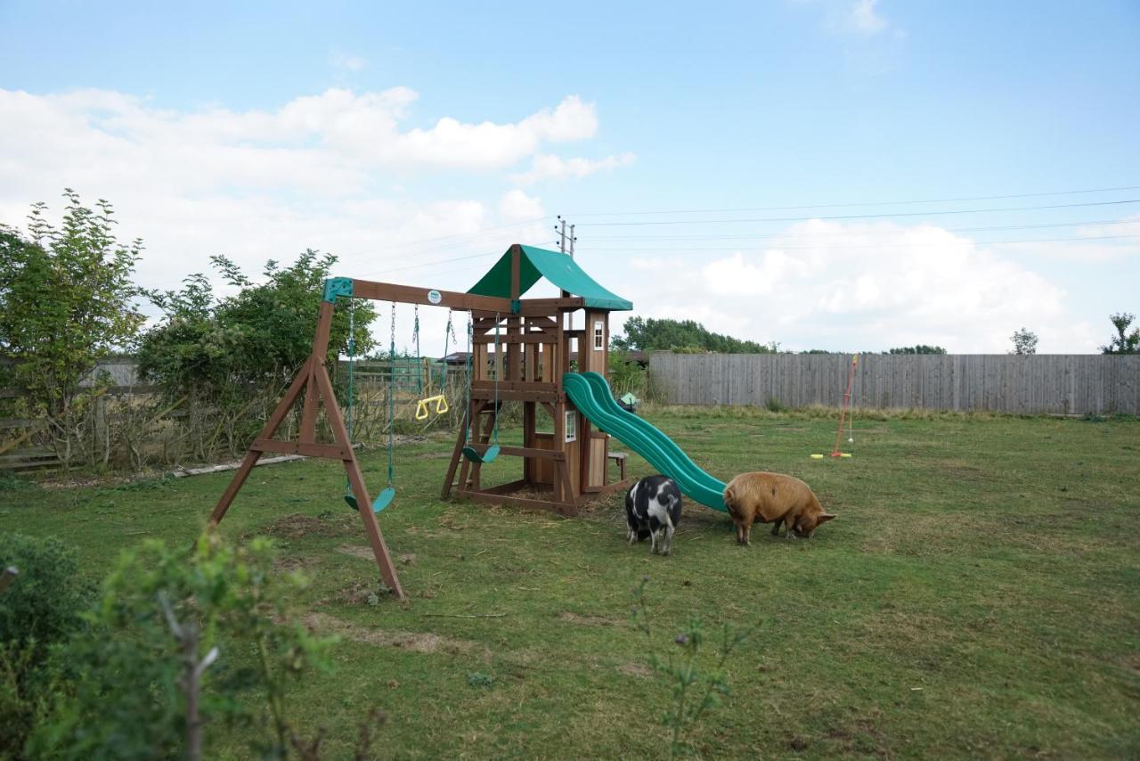 Alpaca Lodge Sittingbourne Extérieur photo